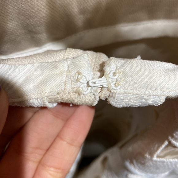 Cute Floral Dress for Spring/Summer or Special Events - Picture 4 of 8